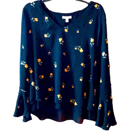 LC Lauren Conrad Tops - Blouse with ruffled sleeves and lace detail